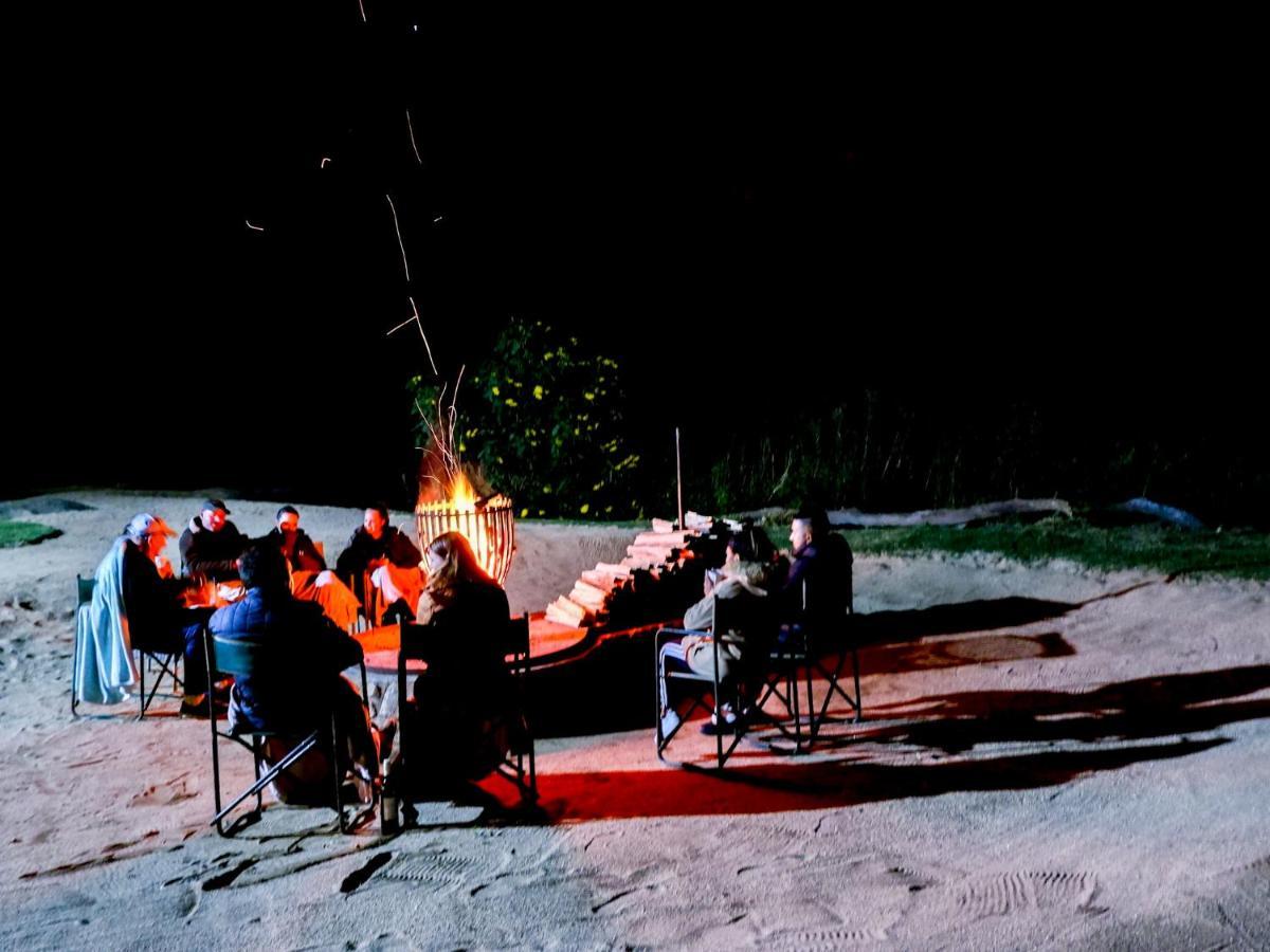 Lodge Lions Rock Rapids -